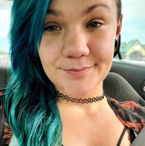 Meet your Posher, Karla